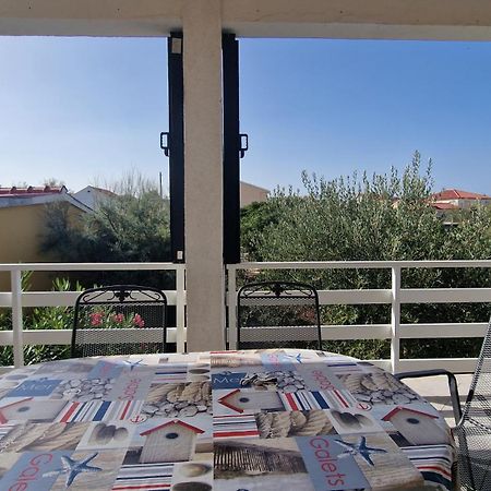 Apartamento Kuca Za Odmor Laura Ražanac Exterior foto