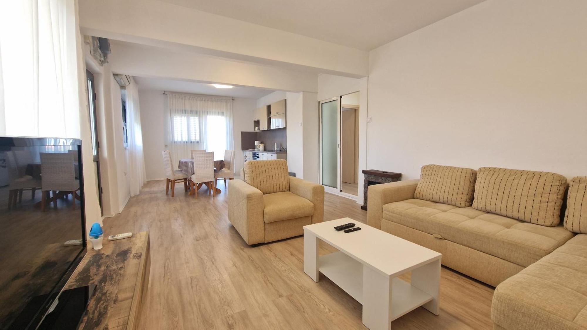 Apartamento Kuca Za Odmor Laura Ražanac Exterior foto
